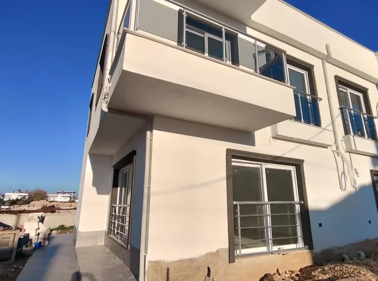 Вилла 5 комнат 150 м² Мезитли, Турция