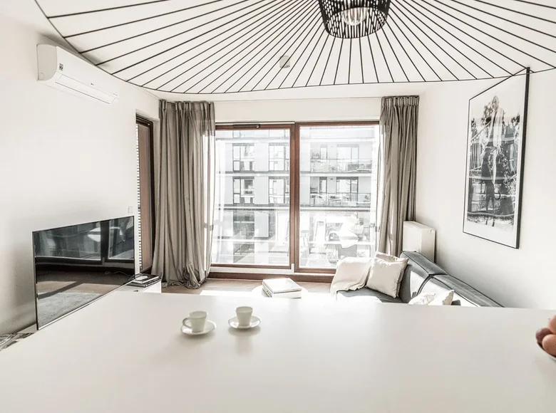 2 room apartment 45 m² Warsaw, Poland