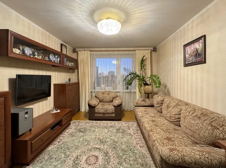 Apartamento 3 habitaciones 64 m² Minsk, Belarús