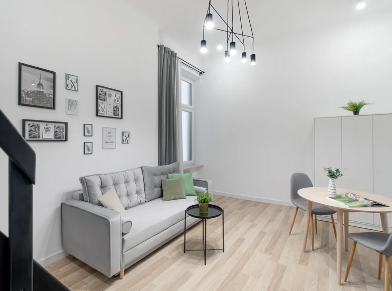 1 room studio apartment 29 m² in Warsaw, Poland