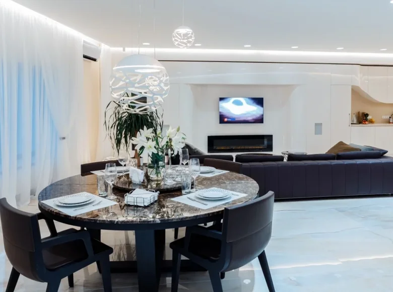 Mieszkanie 5 pokojów 265 m² Jurmała, Łotwa