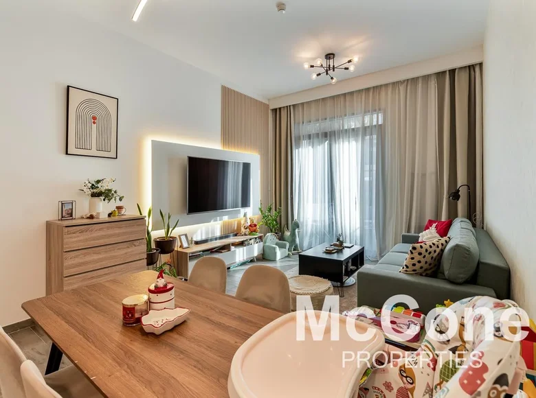 1 bedroom apartment 944 m² Dubai, United Arab Emirates