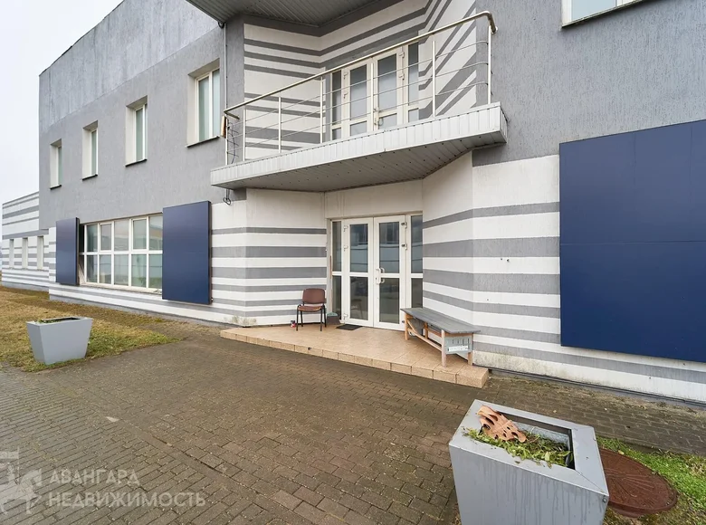 Pomieszczenie biurowe 1 228 m² Koladzicze, Białoruś