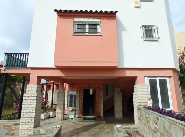 7 bedroom villa 540 m² Municipality of Penteli, Greece
