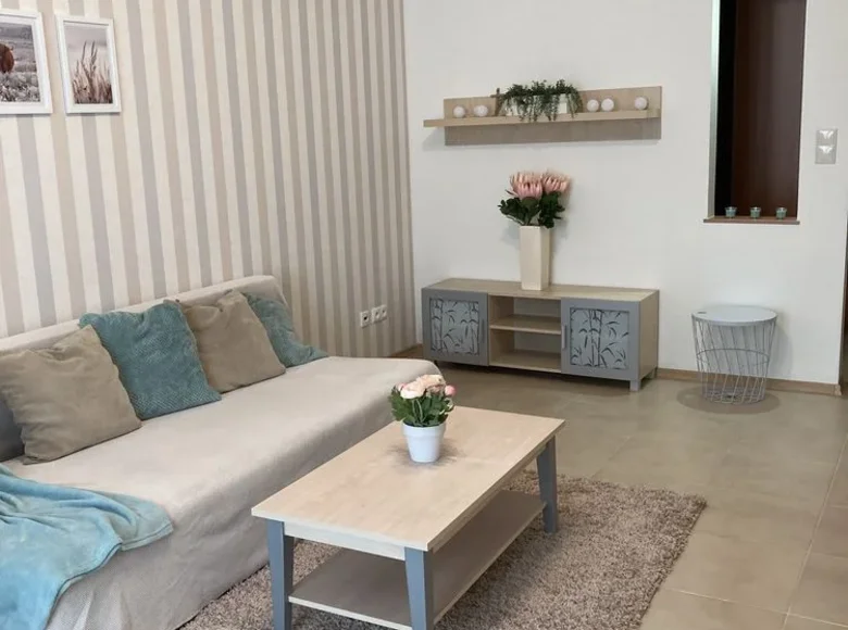 Квартира 1 комната 34 м² в Варшаве, Польша