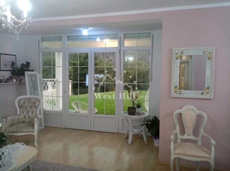 Casa 4 habitaciones 102 m² Kotor, Montenegro