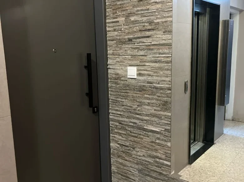 2 bedroom apartment 85 m² Agios Tychonas, Cyprus