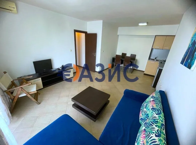 Квартира 2 спальни 67 м² Несебр, Болгария