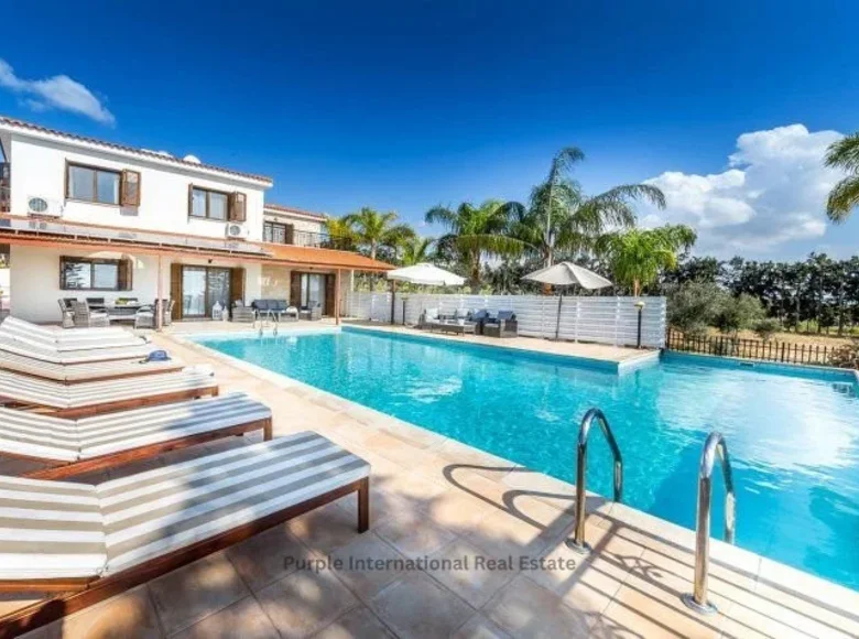 4-Schlafzimmer-Villa 180 m² Agios Georgios Peyeias, Zypern