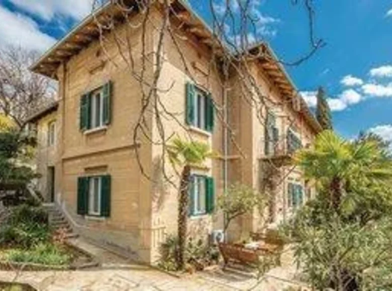 4-Schlafzimmer-Villa 250 m² Rijeka, Kroatien