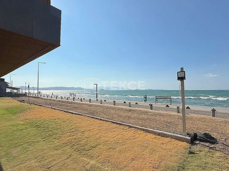 5 bedroom house 210 m² Urla, Turkey