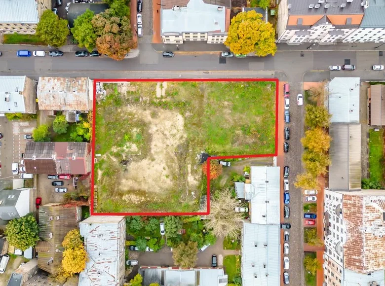 Atterrir  Riga, Lettonie