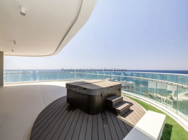 4 bedroom apartment 196 m² Germasogeia, Cyprus