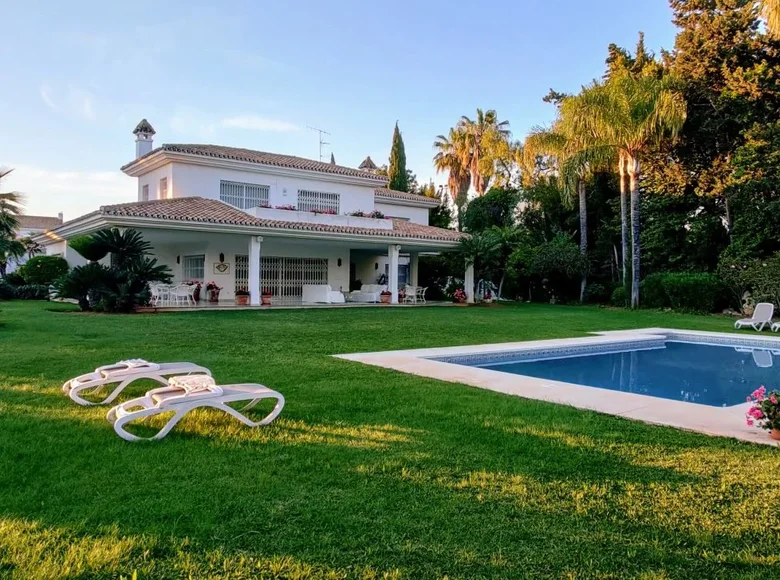8 bedroom House 1 138 m² San Pedro Alcantara, Spain