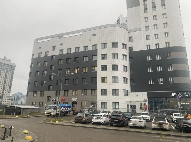 Oficina 4 habitaciones 40 m² en Minsk, Belarús