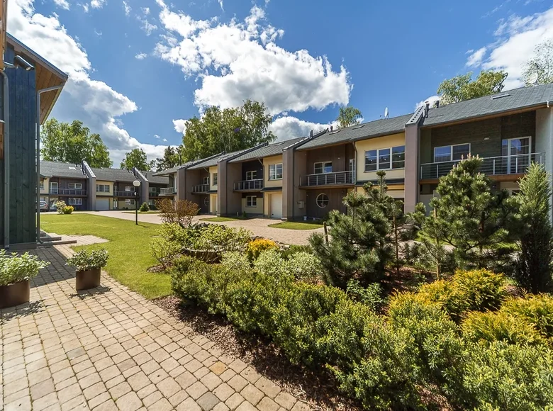 Таунхаус 5 спален 236 м² Юрмала, Латвия