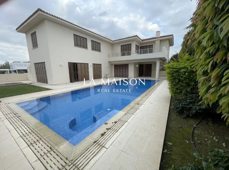 Maison 4 chambres 380 m² en Strovolos, Chypre