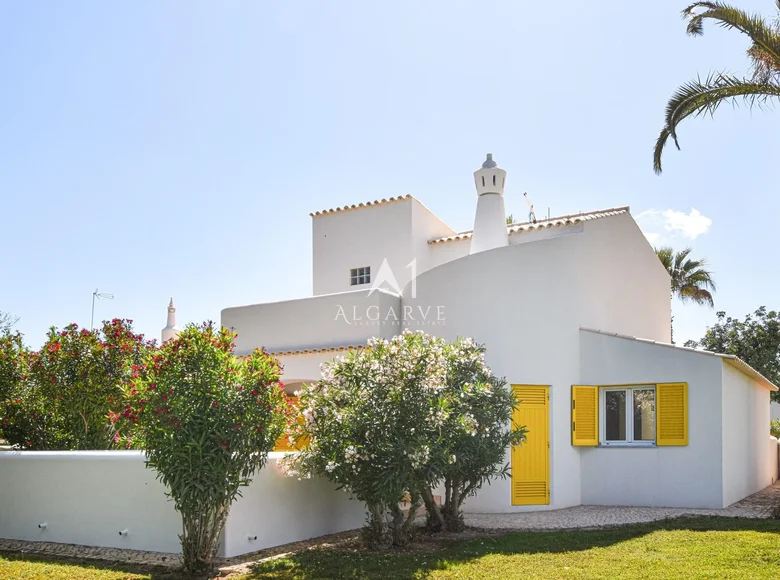 Investment  in Faro, Portugal