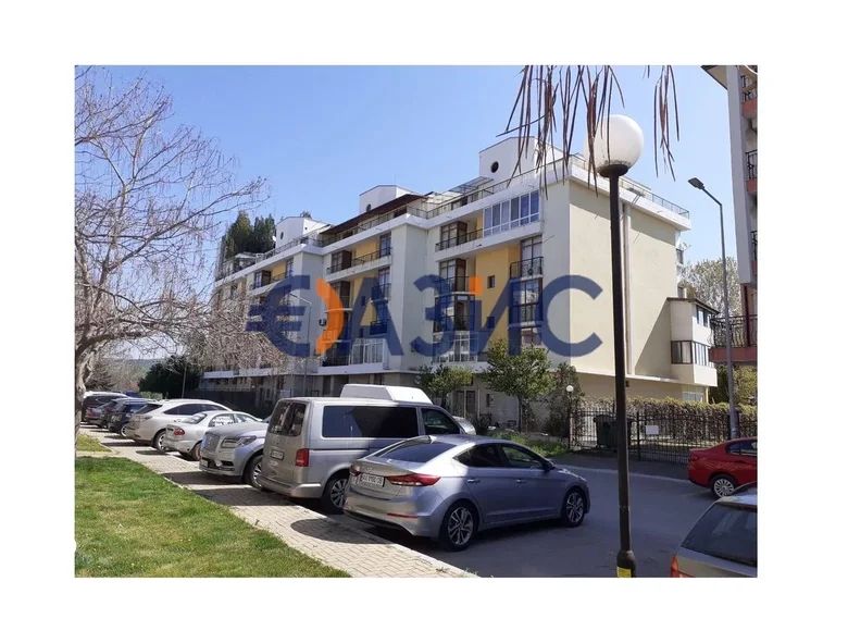 Квартира 2 спальни 54 м² Несебр, Болгария