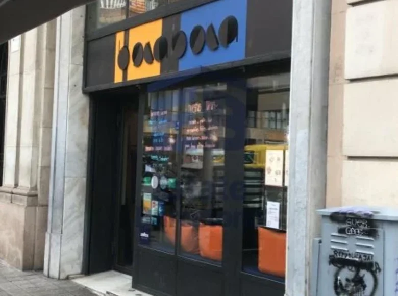 Commercial property 150 m² in Barcelona, Spain