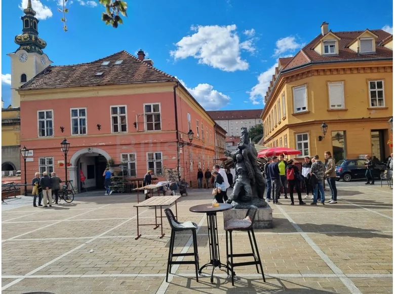 Mieszkanie 3 pokoi 86 m² Zagrzeb, Chorwacja