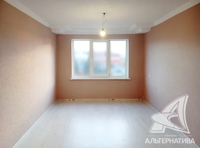 Квартира 1 комната 37 м² Кобрин, Беларусь