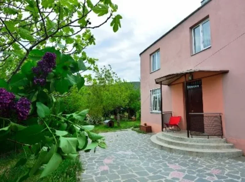 Dom 5 pokojów 262 m² Tbilisi, Gruzja