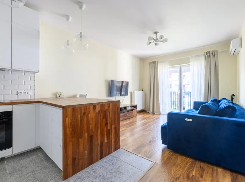 Квартира 3 комнаты 63 м² Варшава, Польша