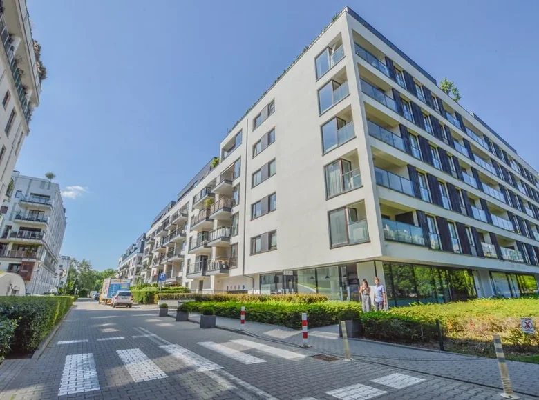 Commercial property 58 m² in Warsaw, Poland