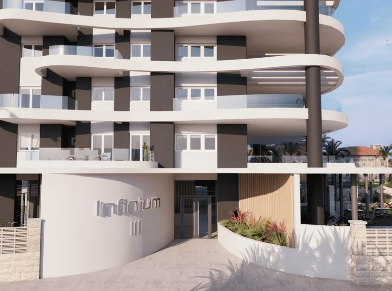 Mieszkanie 3 pokoi 115 m² Calp, Hiszpania