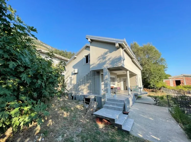 Dom 3 pokoi 120 m² Zankovici, Czarnogóra