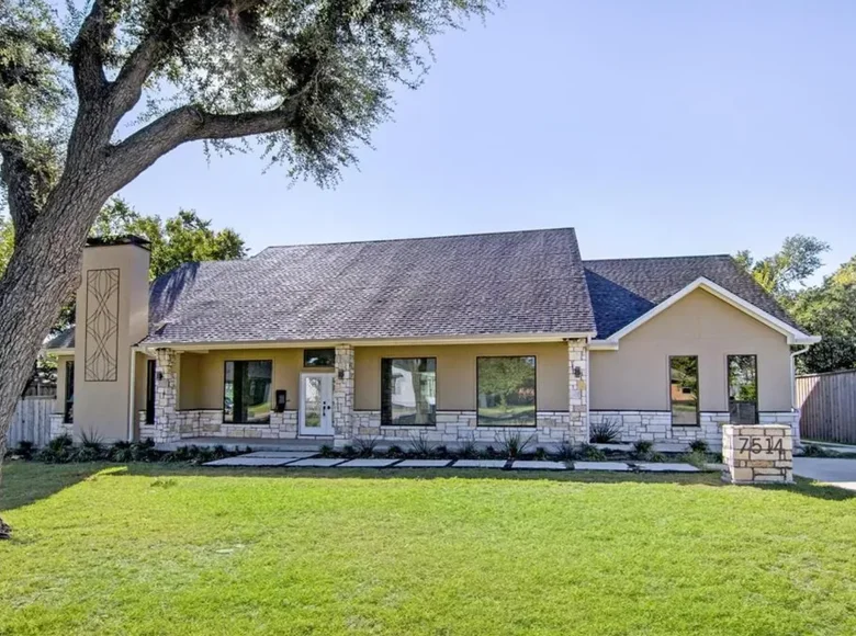 Dom 7 pokojów 412 m² Dallas, Stany Zjednoczone