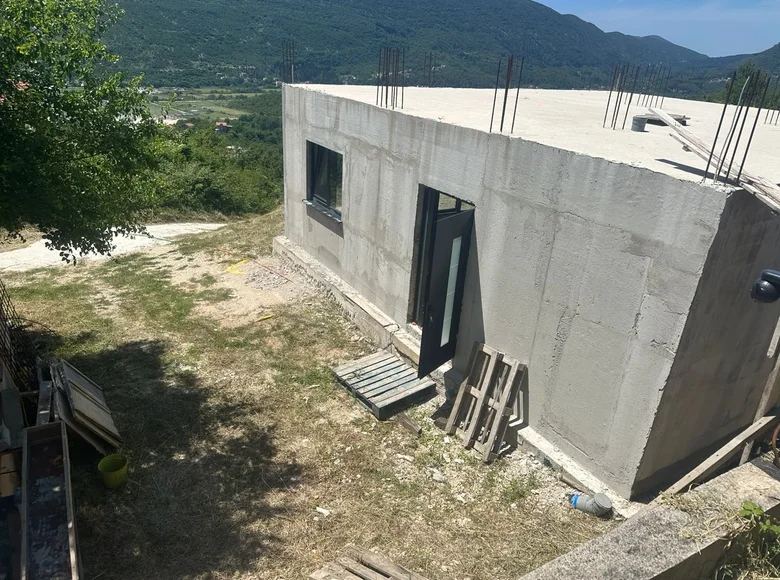 Квартира 2 спальни 90 м² Херцег-Нови, Черногория