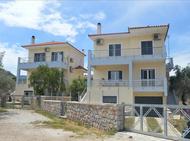 Townhouse 4 bedrooms 152 m² Municipality of Corinth, Greece