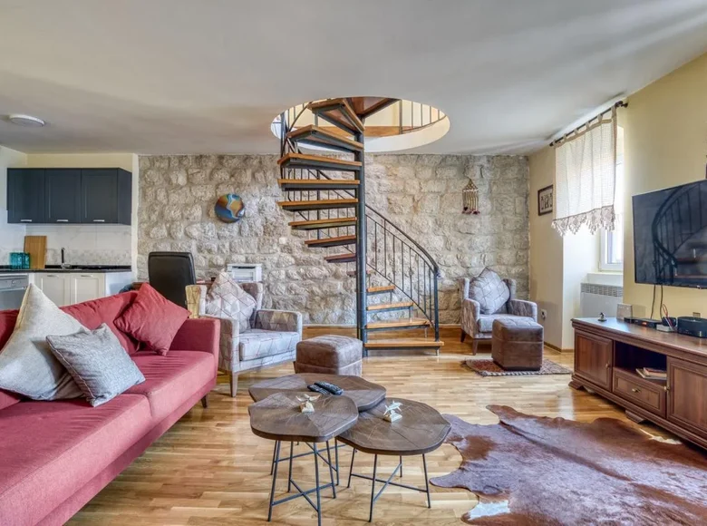 Wohnung 4 Schlafzimmer 112 m² Montenegro, Montenegro