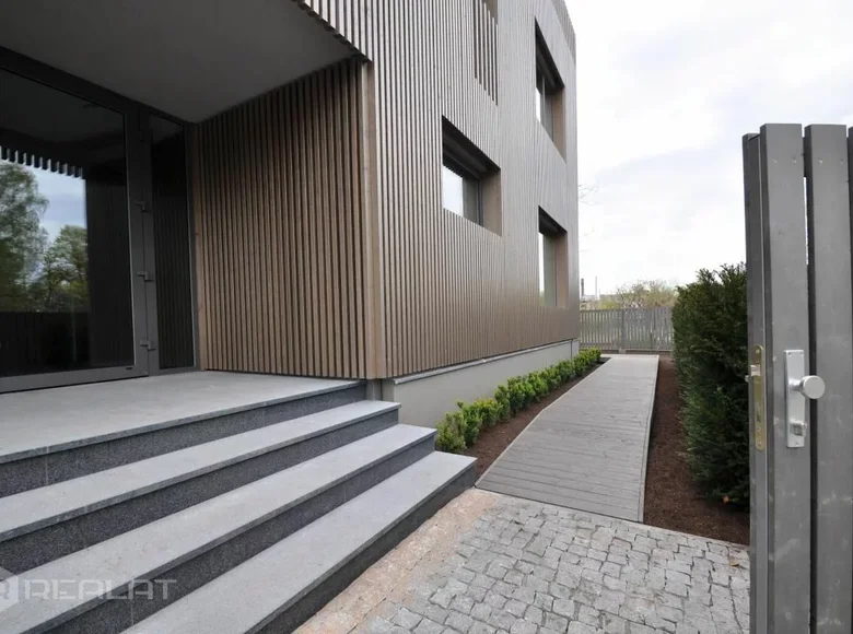 2 room apartment 72 m² Riga, Latvia