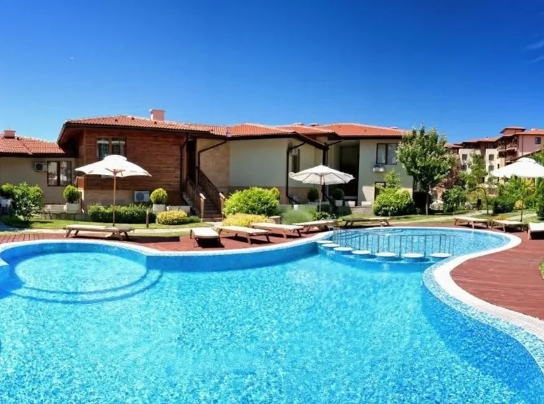 2 bedroom apartment 105 m² Sveti Vlas, Bulgaria