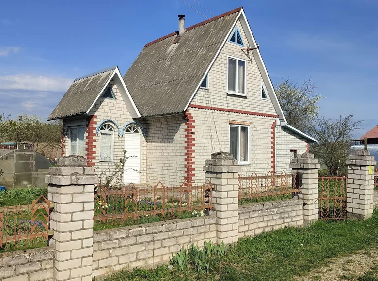 Haus 38 m² Papiarnianski sielski Saviet, Belarus