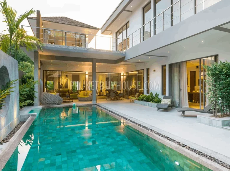 Villa de tres dormitorios 430 m² Choeng Thale, Tailandia