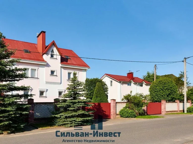 Dom 736 m² Fanipol, Białoruś