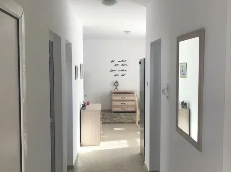 Квартира 2 спальни 86 м² Несебр, Болгария