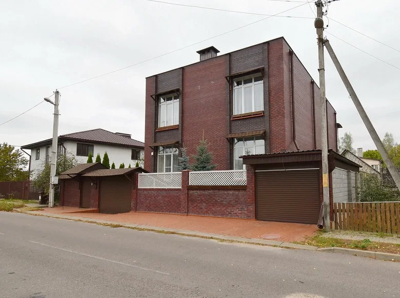 Cottage 389 m² Minsk, Belarus