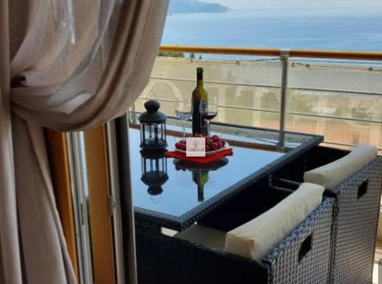 Villa 15 chambres 350 m² en Becici, Monténégro