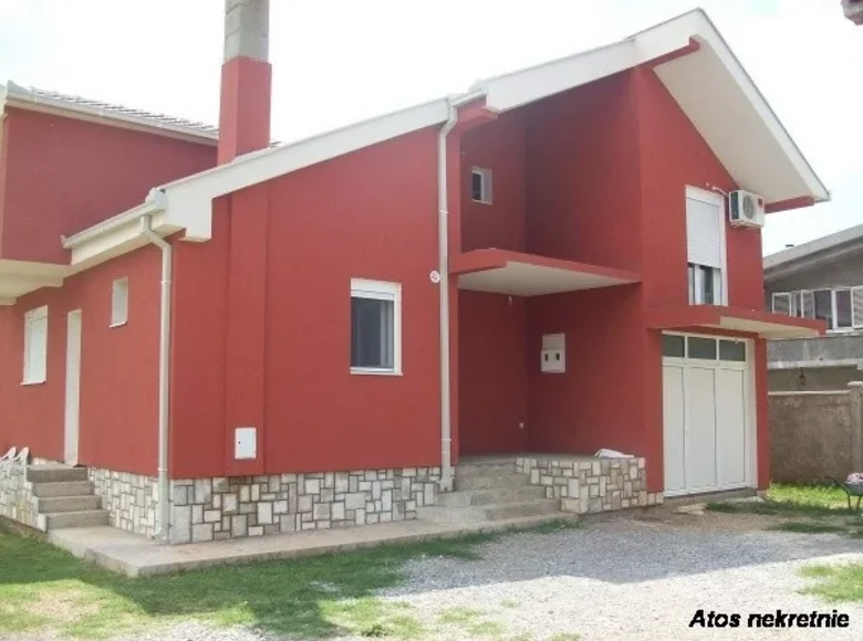 Дом 9 спален 250 м² Подгорица, Черногория