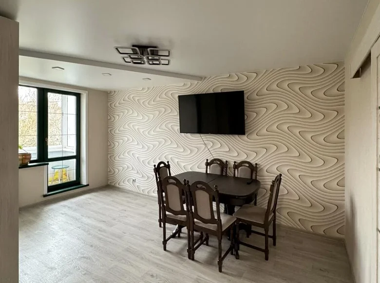 Appartement 3 chambres 57 m² Sloutsk, Bélarus