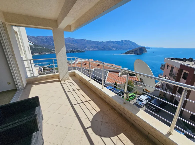 1 bedroom apartment 64 m² in Budva, Montenegro