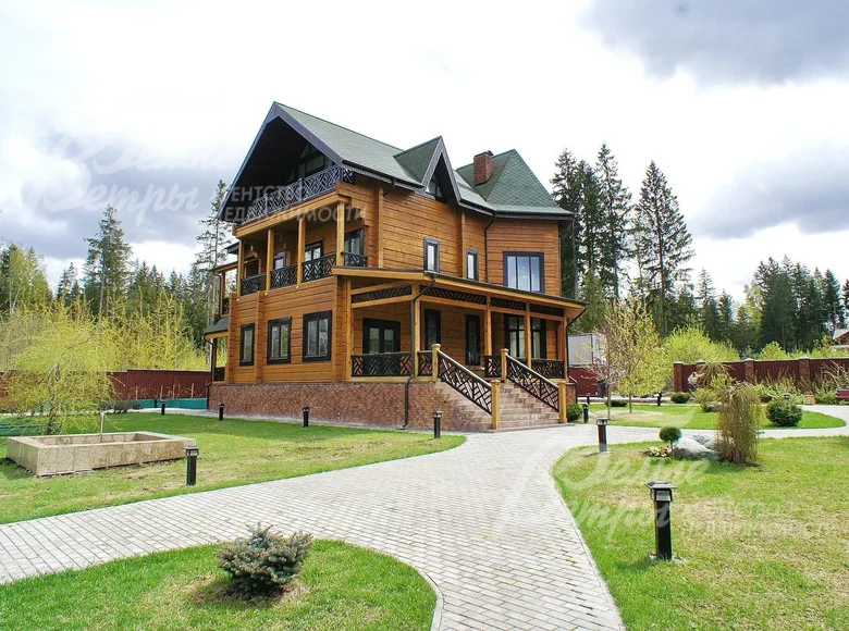 Дом 9 комнат 700 м² Руднёво, Россия