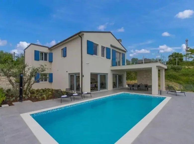4 bedroom Villa 227 m² Umag, Croatia