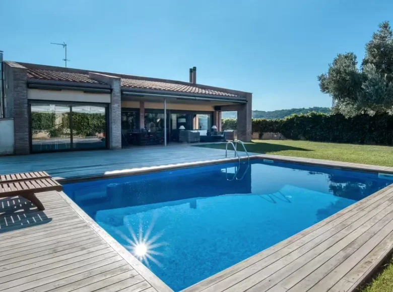 Willa 4 pokoi 380 m² Sant Feliu de Guixols, Hiszpania