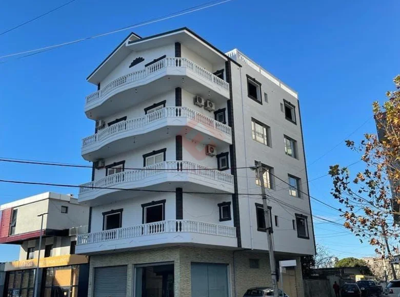 Maison 810 m² District de Vlora, Albanie